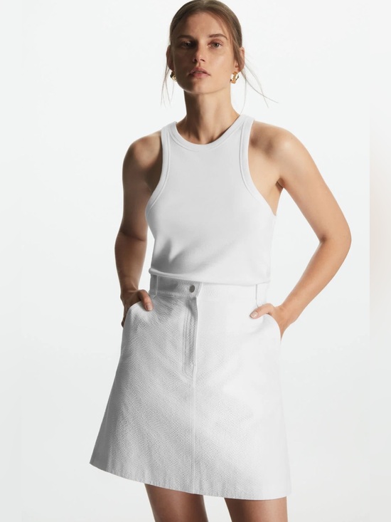 COS Dresses & Skirts - COS seersucker skirt